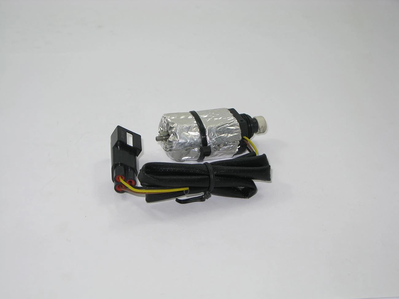 SENSOR VELOCIDADE FORD FIESTA/COURIER 1.0/1.6 /98 - ESCORT 1.8 16V /98 - 8 PULSOS