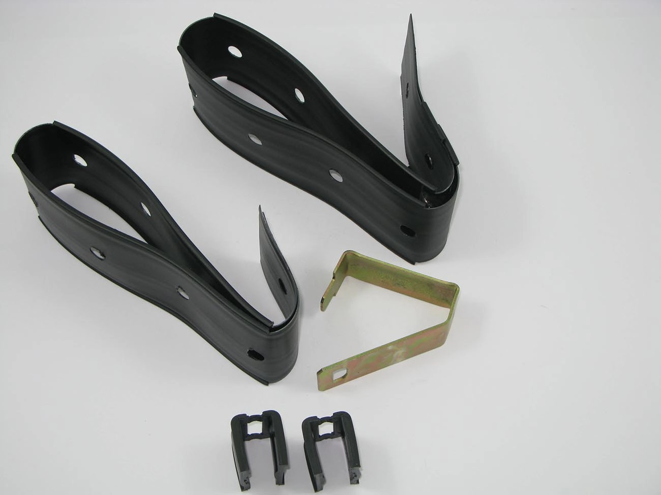 KIT ABRACADEIRA CALCO FEIXE MOLAS MOLA FIAT 147 1976/1986