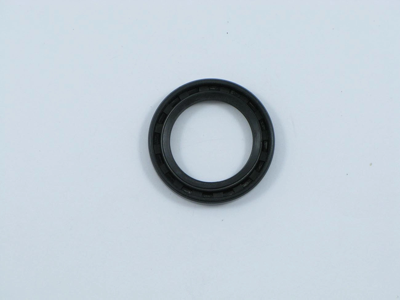 RETENTOR CAMBIO GM S-10/BLAZER 95/98 - SAIDA LATERAL