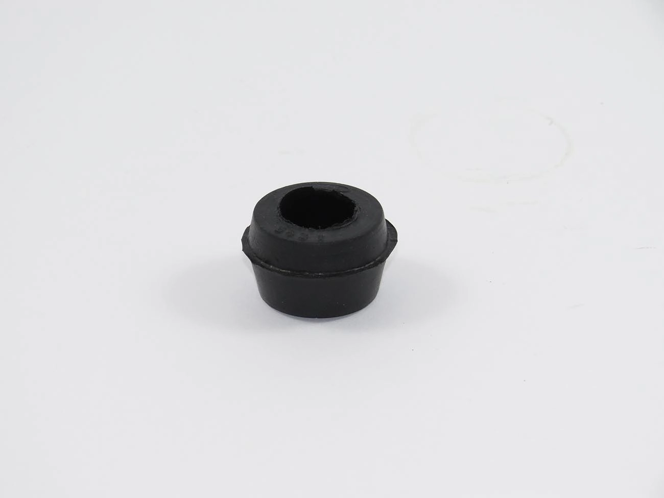 BUCHA AMORTECEDOR GM OPALA/CARAVAN/CHEVETTE/CHEVY - TRASEIRO