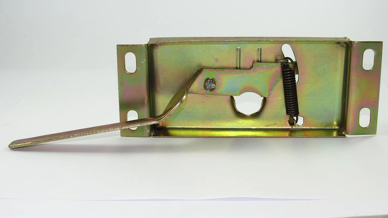 FECHADURA CAPO GM D-60/70/80 - 65/78 - DIANTEIRO INFERIOR