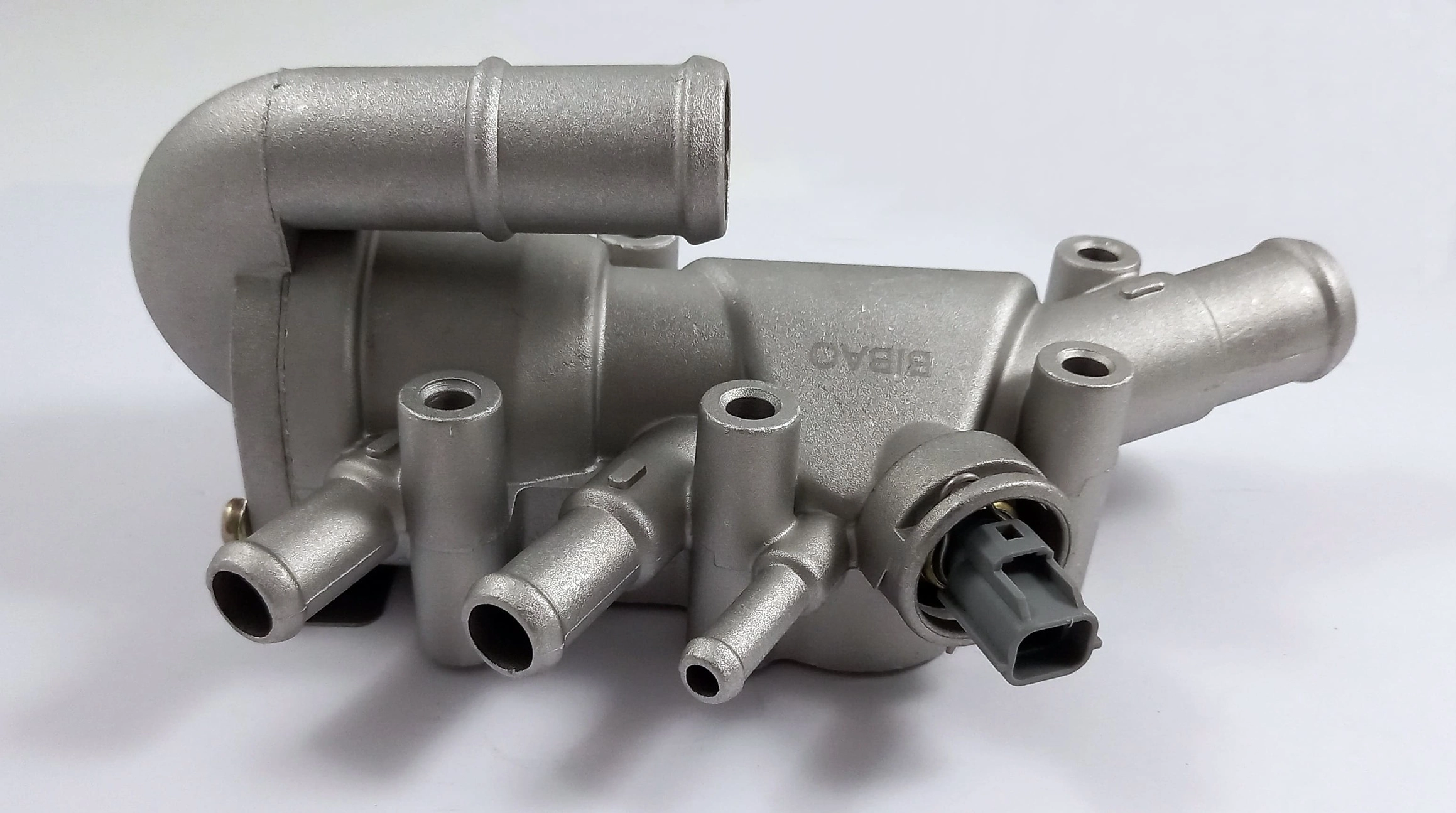 CARCAÇA COM VÁLVULA TERMOSTÁTICA ALUMINIO FORD FOCUS 1.6 03/07 - NOVO FIESTA/ECOSPORT 02/