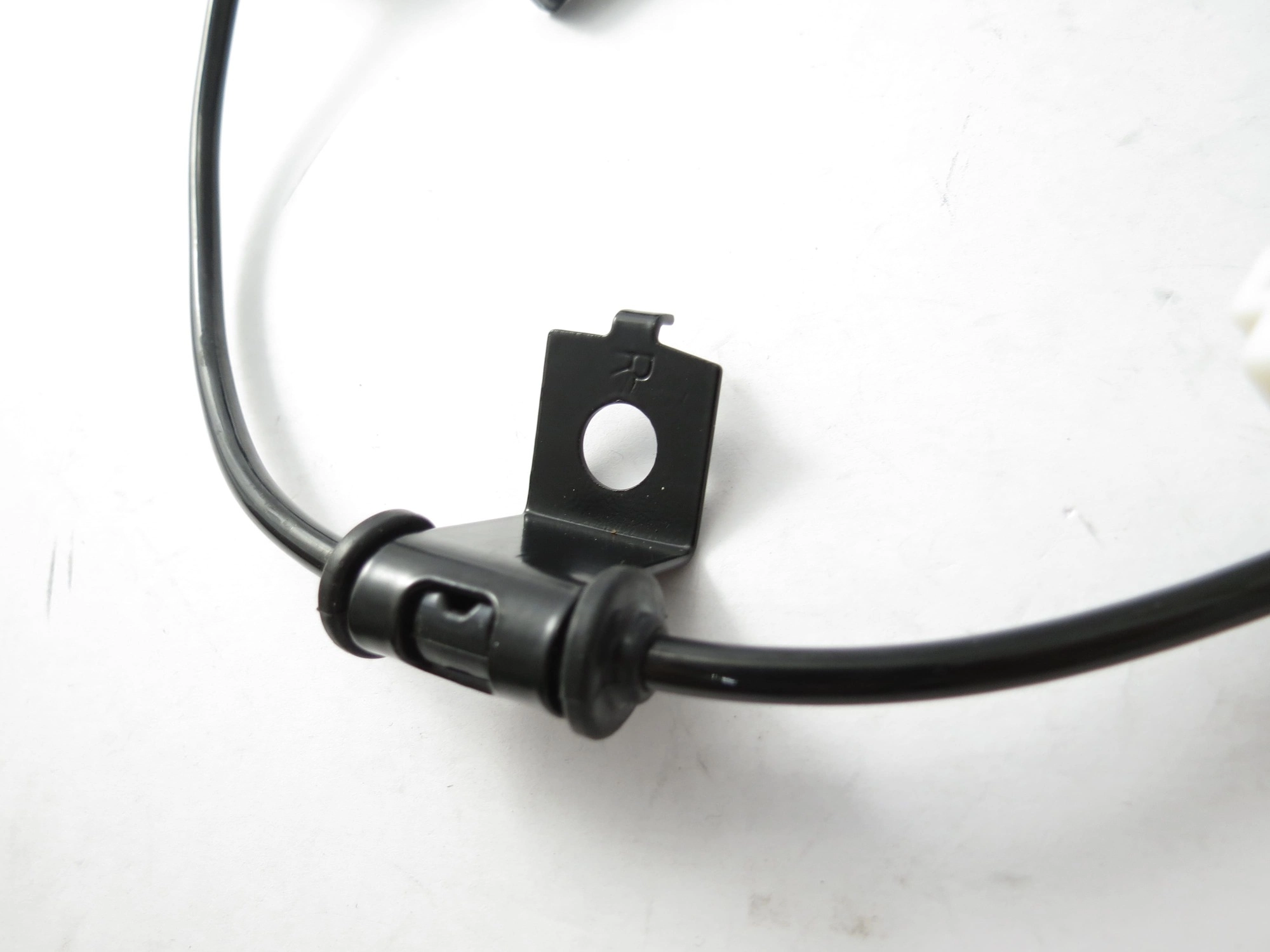 SENSOR DE VELOCIDADE RODA ABS - HYUNDAI TUCSON 06/17 - KIA SPORTAGE 2.0 11/16 - TRASEIRO DIREITO