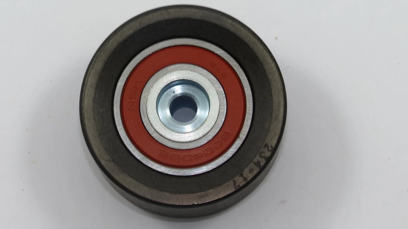 POLIA AUXILIAR CORREIA COMANDO GM CRUZE 1.8 16V - ECOTEC - 8.30X61.00X27.50MM