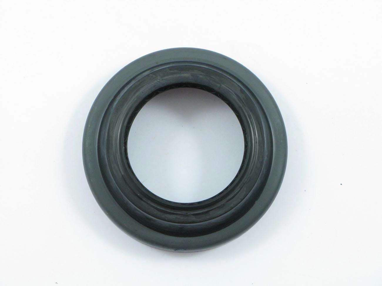 RETENTOR RODA TRASEIRA FORD F-1000 80/89 TRASEIRO EXTERNO DANA