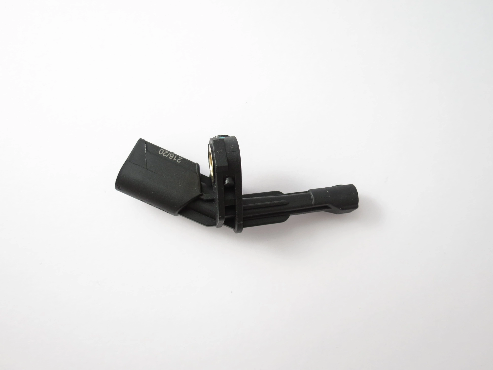 SENSOR ABS TRASEIRO DIREITO AUDI A3 05/13 TT 06/14 VW BEETLE 11/16 EOS 06/10 JETTA 06/17