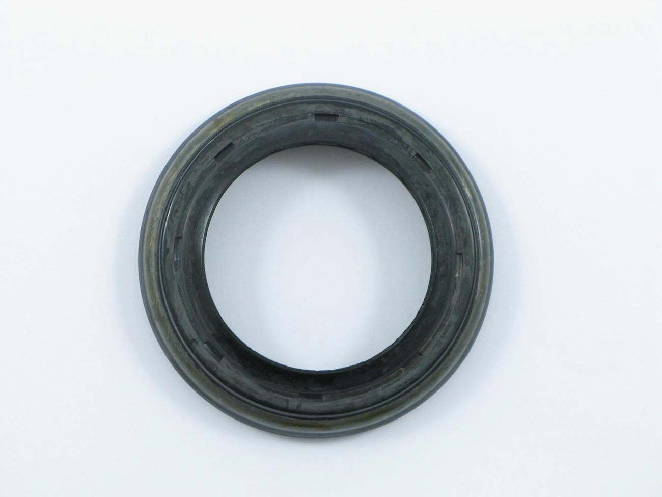 RETENTOR RODA TRASEIRA 42,90X65X9,50MM GM OPALA/CARAVAN 76/ DANA