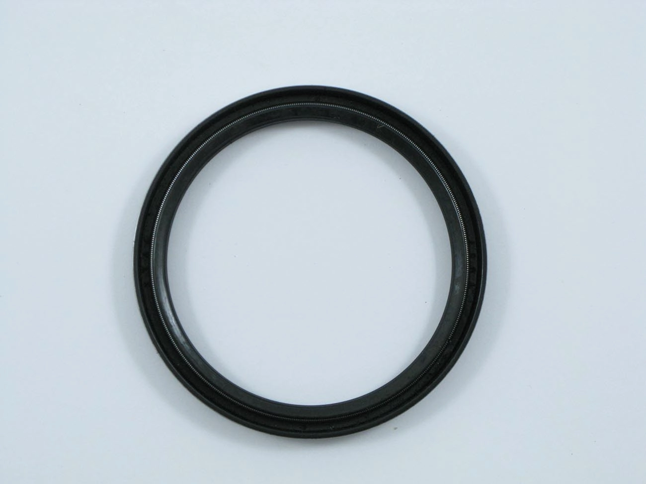 RETENTOR VIRABREQUIM TRASEIRO 70X85X8MM FIAT 147/UNO/PREMIO/ELBA/FIORINO 1050/1300/1500 80/