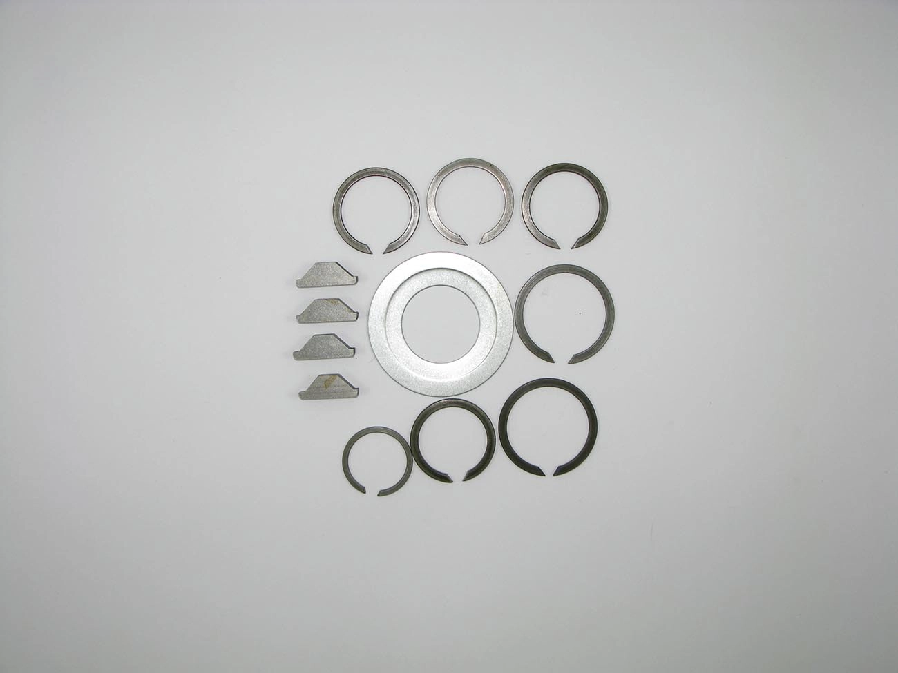 KIT ARRUELAS CÂMBIO 5 MARCHAS C/4 CHAVETAS CAMBIO FORD GM A40/D-40 /1991 C40/F-1000/F-4000