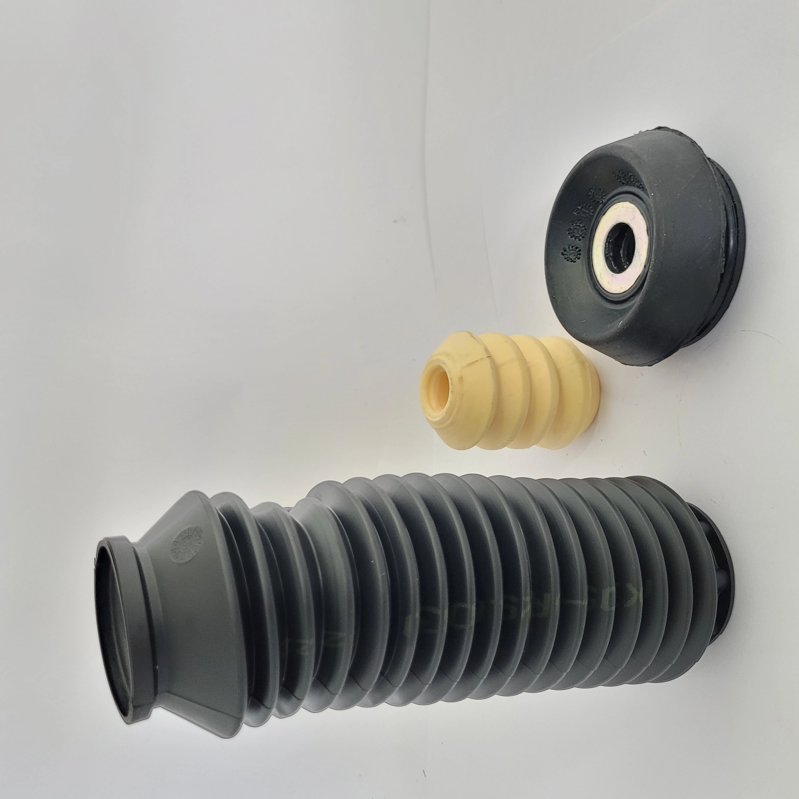 KIT AMORTECEDOR DIANTEIRO COMPLETO VW GOL 80/94 - PARATI 81/97 - SAVEIRO 82/97 - VOYAGE 81/95