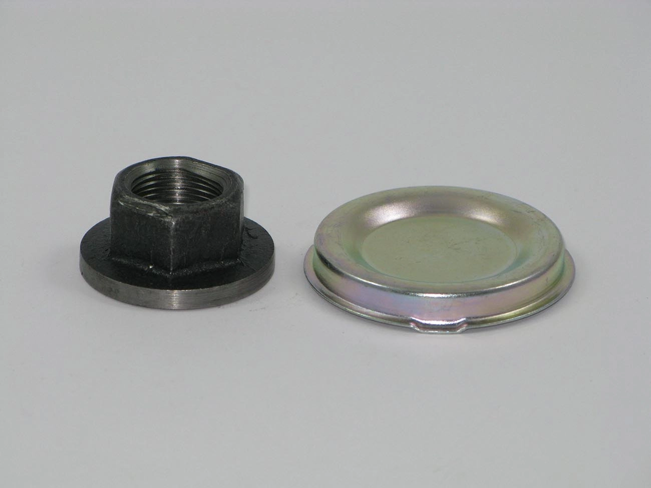 KIT CALOTA RODA TRASEIRA GM NOVO CORSA 2002/