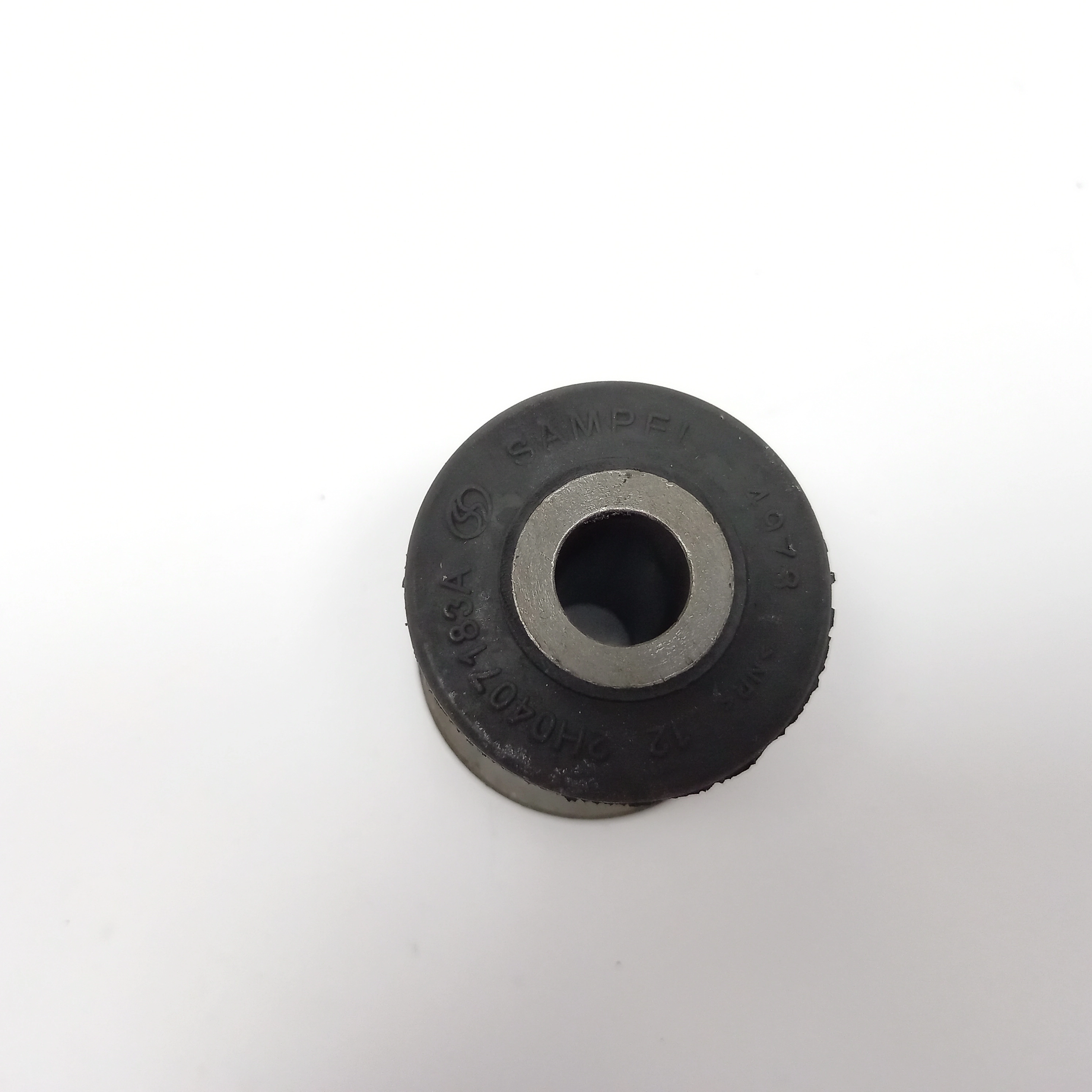 BUCHA DIANTEIRA BANDEJA INFERIOR VW AMAROK 2010/ - SUSPENSÃO DIANTEIRA