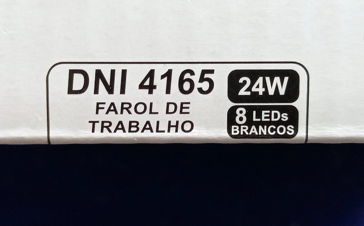 FAROLETE OVAL 12V A 48 VOLTS - 24W TRATORES E MÁQUINAS AGRÍCOLAS - COM 8 LEDS