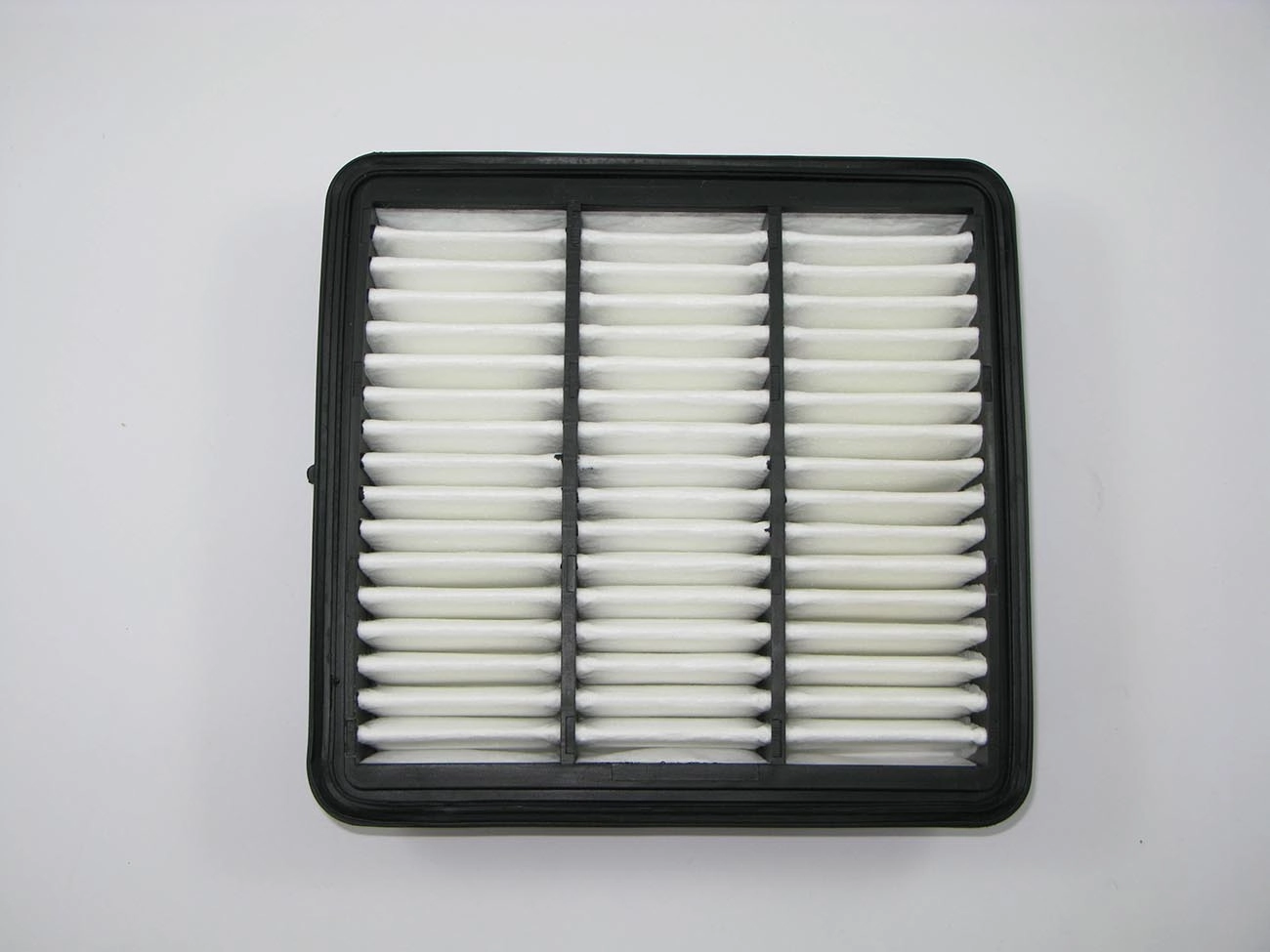 FILTRO AR MOTOR HYUNDAI I30 1.4/2.0 2012/ KIA CERATO 1.6/2.0 2007/