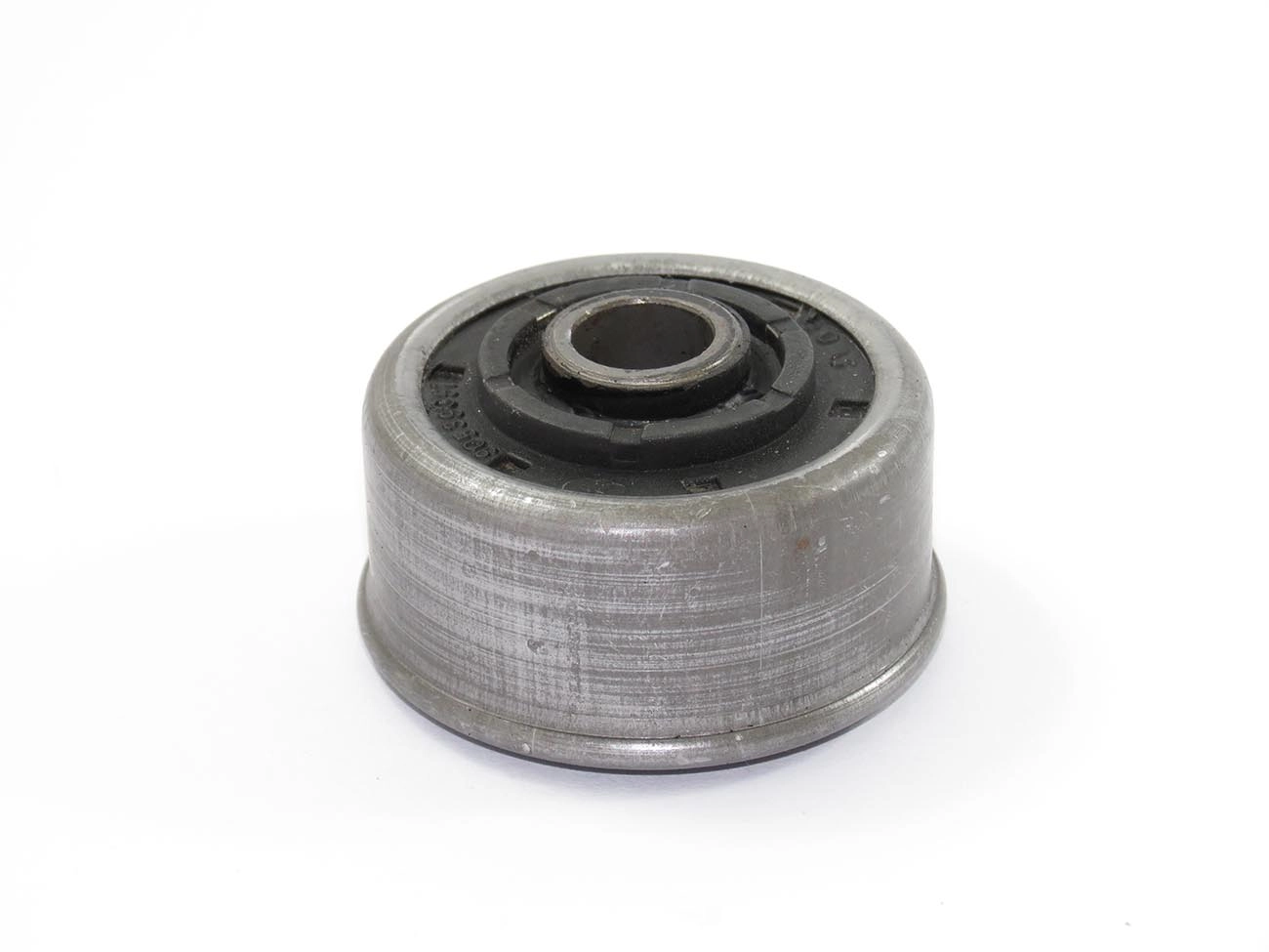 BUCHA TIRANTE GM CELTA 00/16 PRISMA 06/12 CORSA/PICK-UP/SEDAN/WAGON 98/03 TIGRA /98 DIANTEIRA