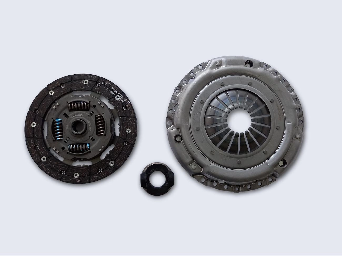 KIT DE EMBREAGEM - VW LOGUS/POINTER 1.8/2.0 93/96 POLO CLASSIC/VAN 97/ PASSAT 2.0 94/97 - 216MM 28