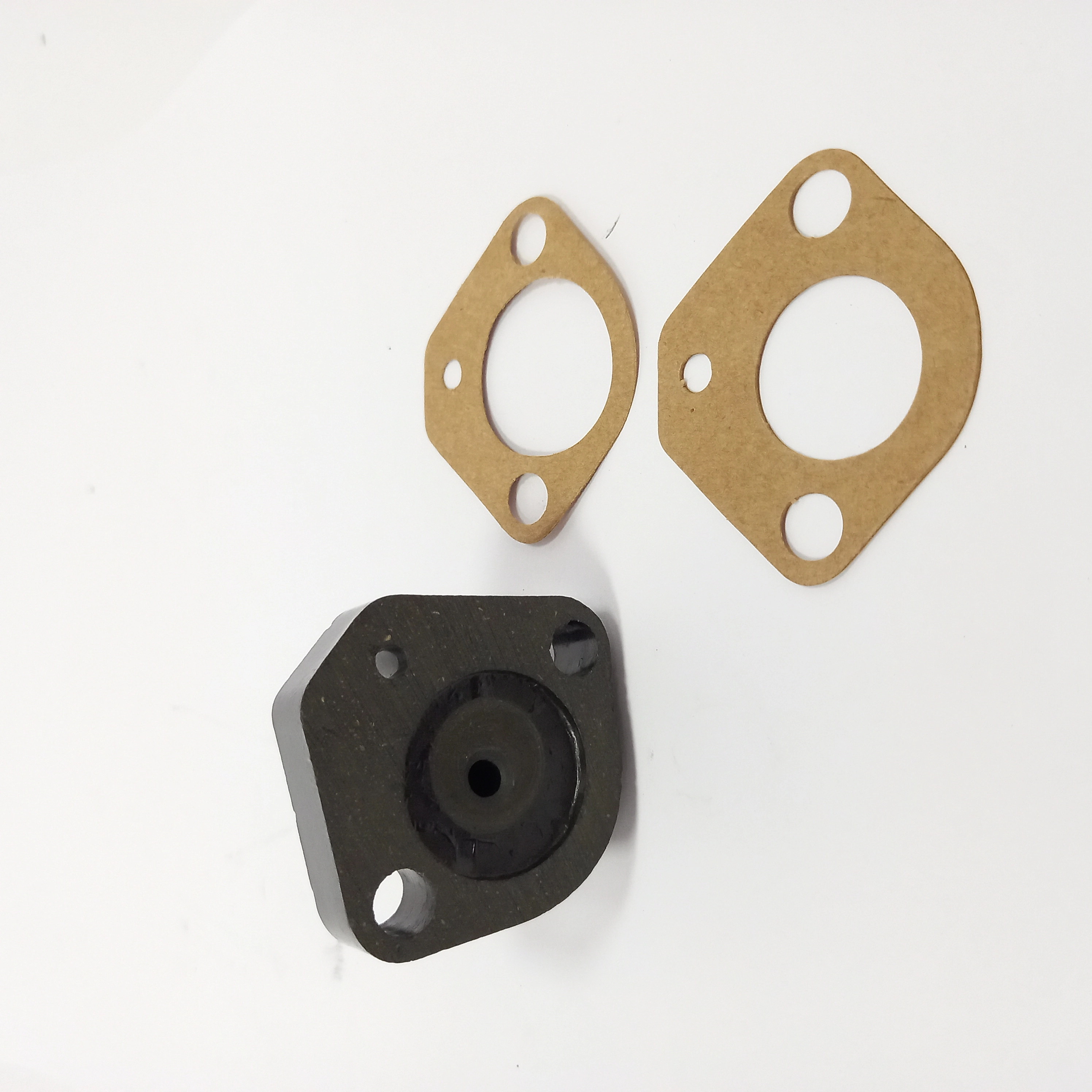 FLANGE BOMBA COMBUSTÍVEL FIAT 147/UNO/PREMIO/ELBA/FIORINO 77/95 - MOTOR NACIONAL CARBURADOS