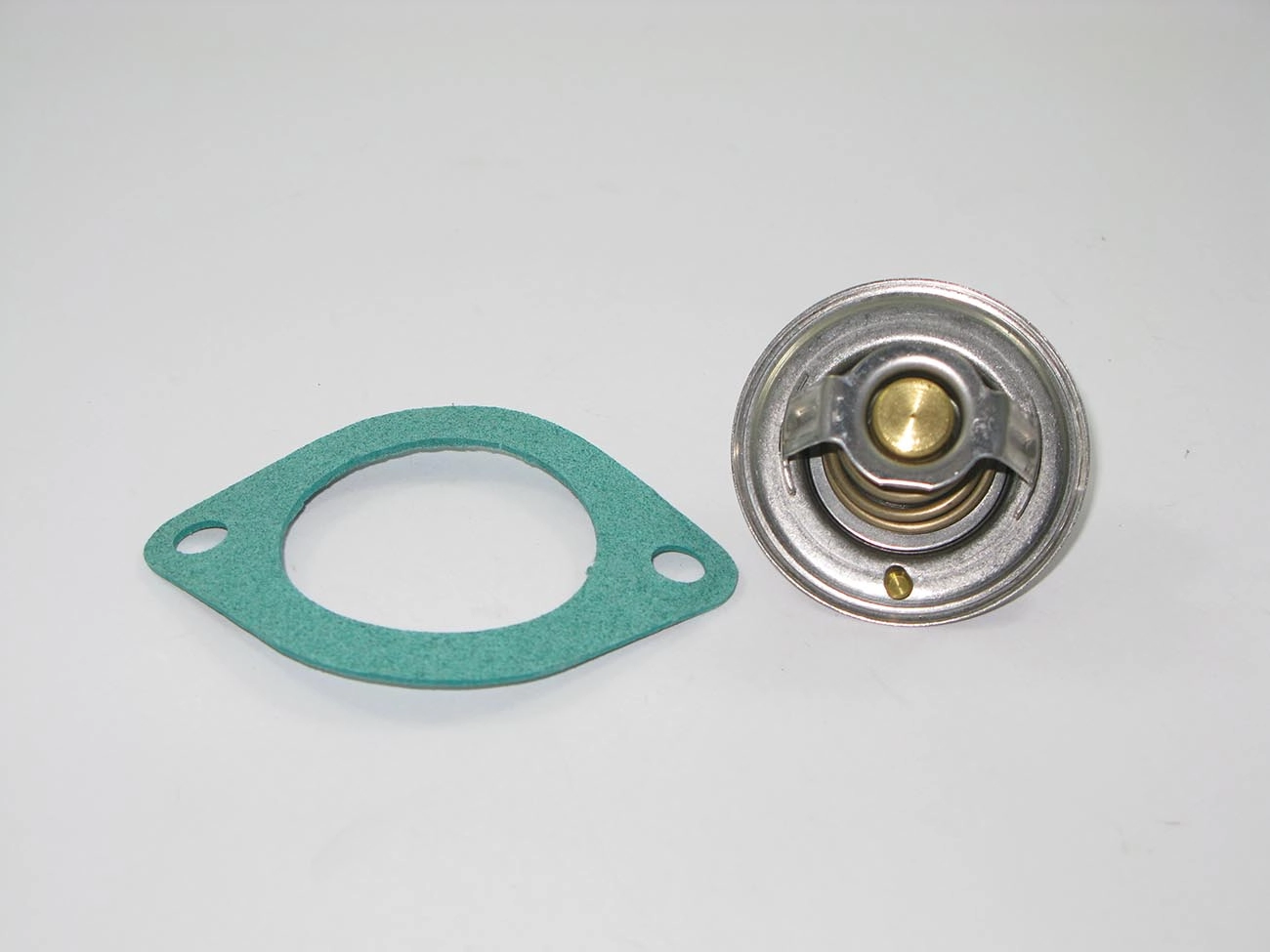 VALVULA TERMOSTATICA FORD FIESTA/KA/COURIER 96/99 ENDURA - SERIE OURO