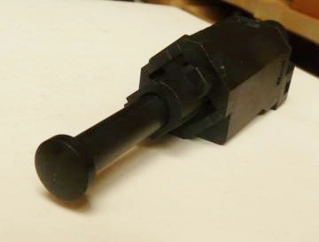 INTERRUPTOR LUZ FREIO VW SANTANA/PARATI/GOL/POLO/GOLF SEAT CORDOBA/IBIZA