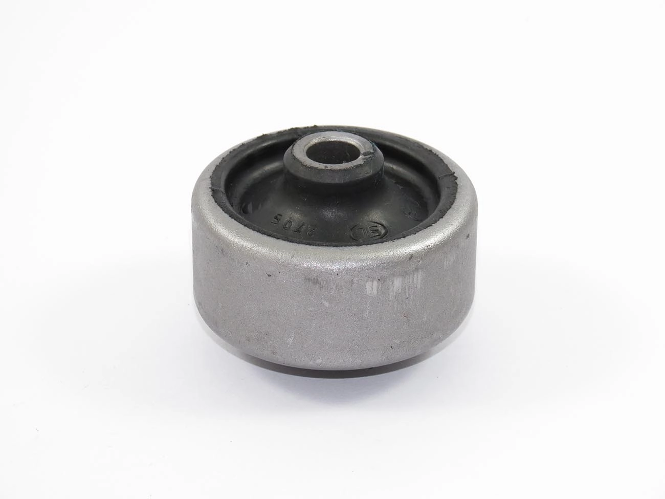 BUCHA TRASEIRA BANDEJA DIANTEIRA FORD COURIER 96/