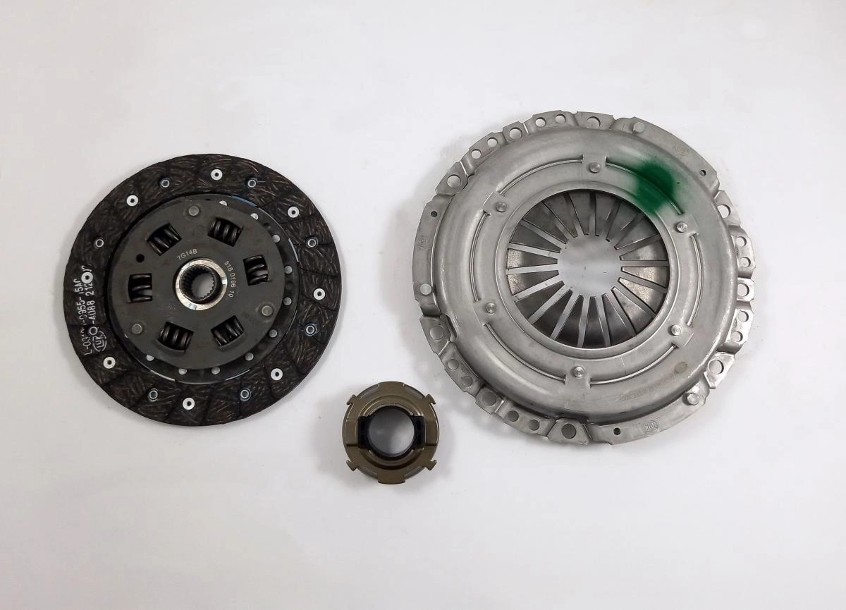 KIT DE EMBREAGEM KIA PICANTO 1.0/1.1 12V 2006/2011 - 180MM 24 ESTRIAS