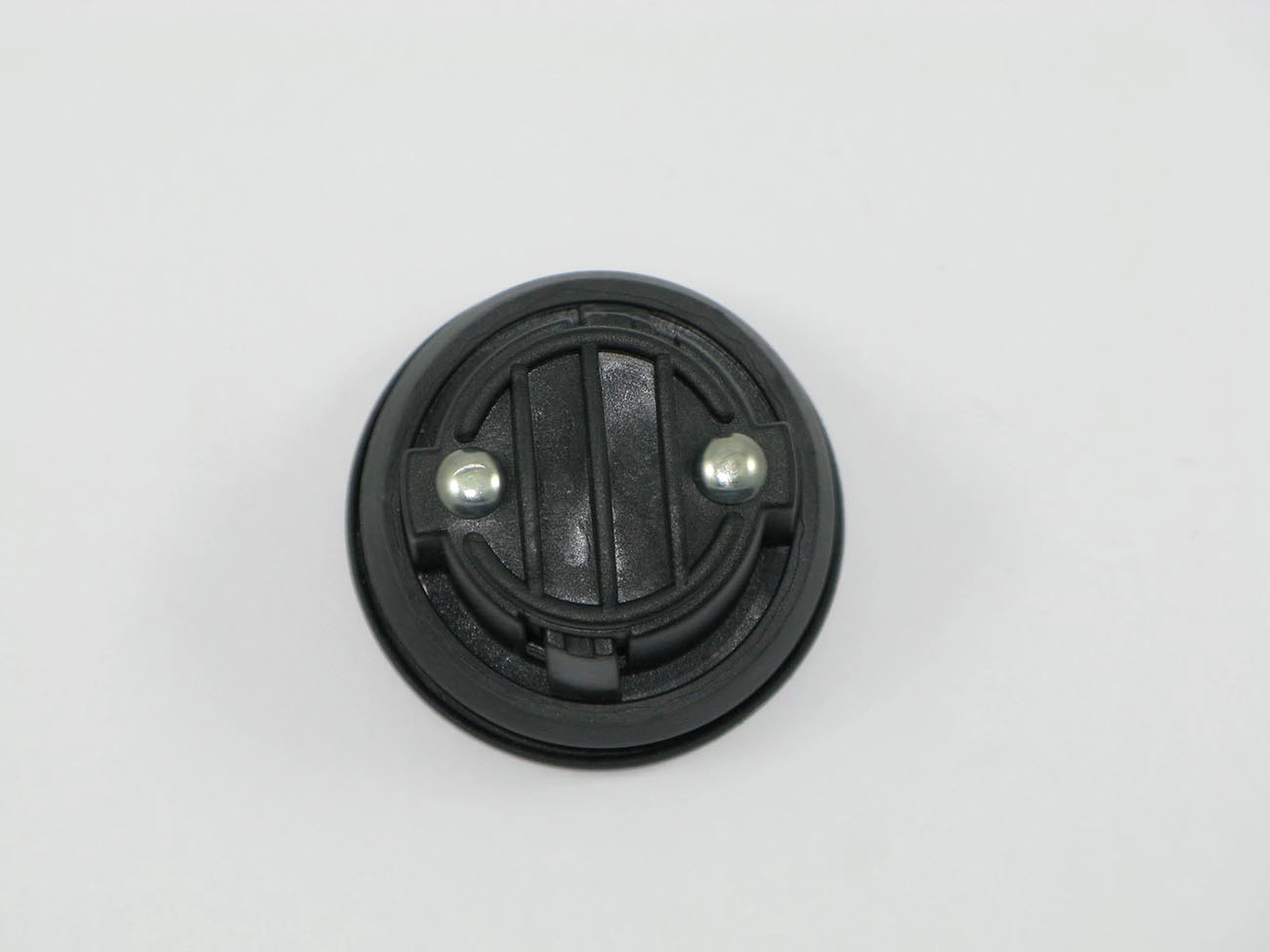 TAMPA PARA TANQUE COMBUSTÍVEL COM CHAVES FIAT UNO/PREMIO/ELBA/FIORINO 1991/ TROLLER DIESEL 2001/