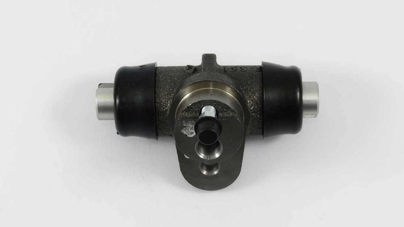 CILINDRO RODA FREIO TRASEIRO LADO DIREITO/ESQUERDO TRASEIRA VW FUSCA 1200/1300 57/74 19,05MM 3/4 CUBO 5 FUROS