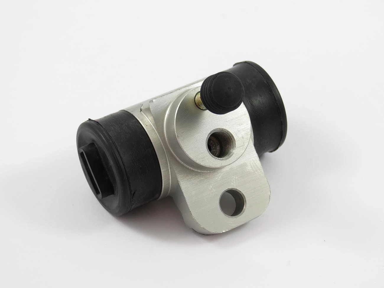CILINDRO RODA TRASEIRA VW KOMBI 76/82 - 15/16 - 23,81MM