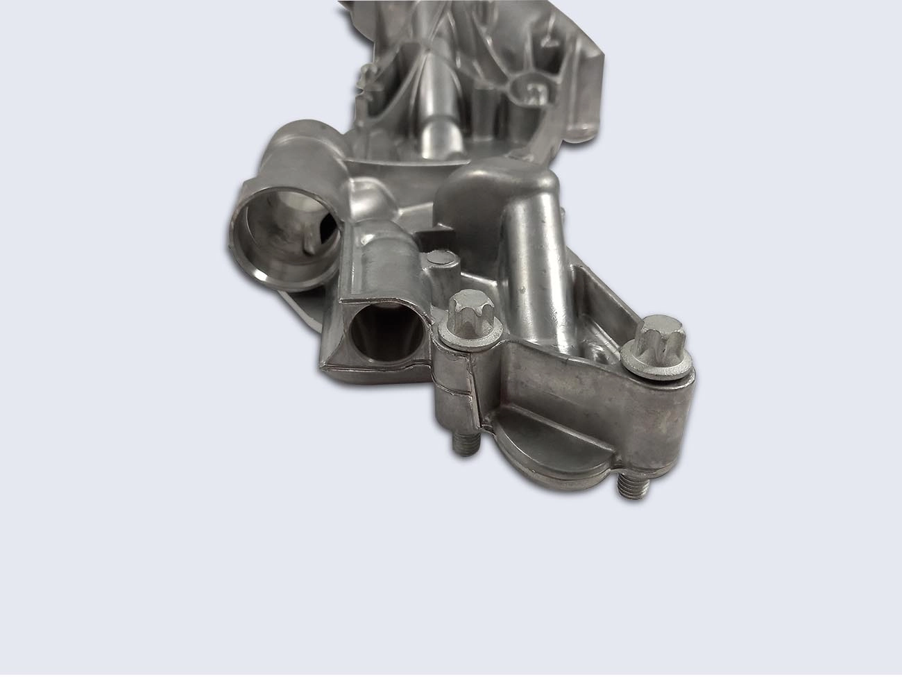 RADIADOR/RESFRIADOR DE ÓLEO/TROCADOR DE CALOR GM CRUZE 11/16 SONIC 12/15 - TRACKER 14/16 1.6/1.8