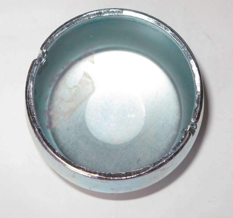 CALOTA CUBO RODA DIANTEIRA SEM FURO GRAXA 53MM VW FUSCA /74