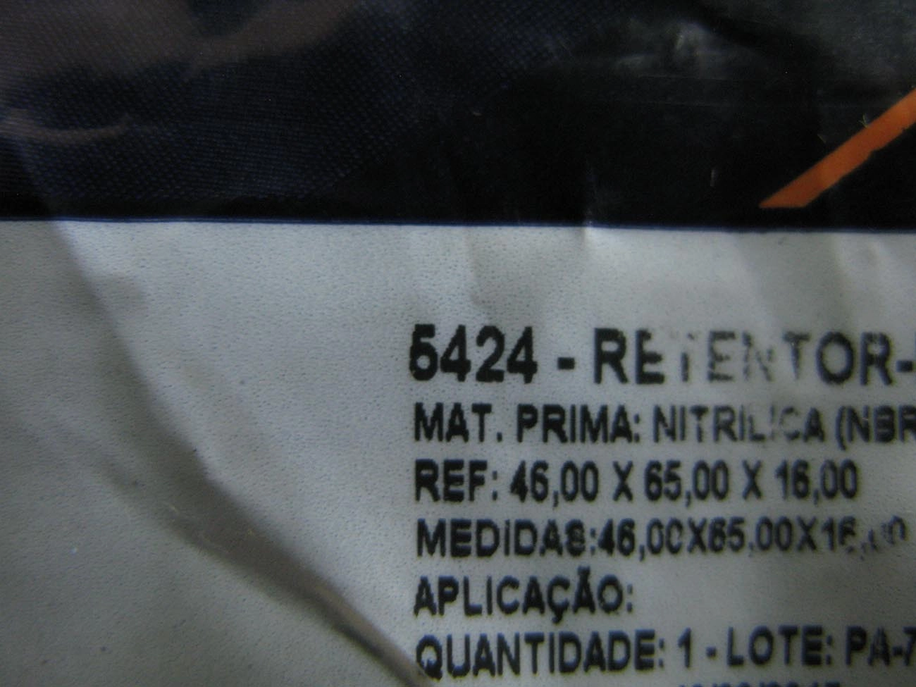 RETENTOR EIXO DIANTEIRO TRAÇÃO 4X4 MF 4X4 2002/ - 46X65X16MM
