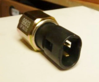 INTERRUPTOR PRESSAO DIRECAO HIDRAULICA - PEUGEOT 206 1.0 - RENAULT TODOS - 7/16X20