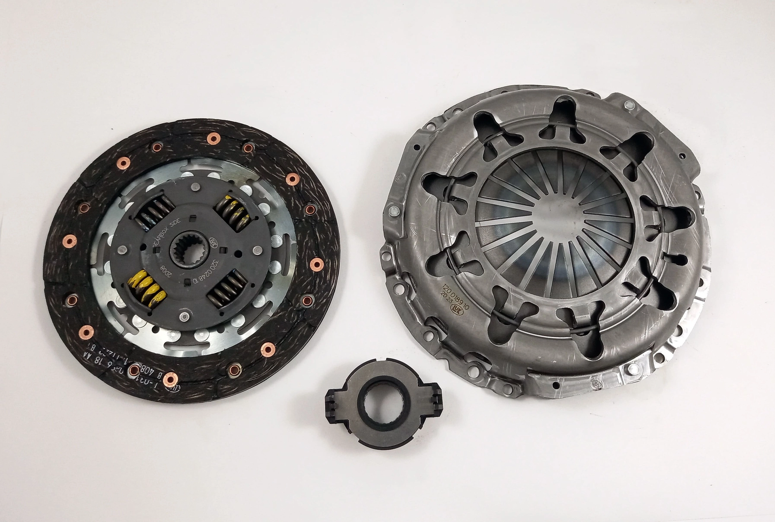 KIT EMBREAGEM PEUGEOT 206 1.6 8V 99/2001 - 200MM