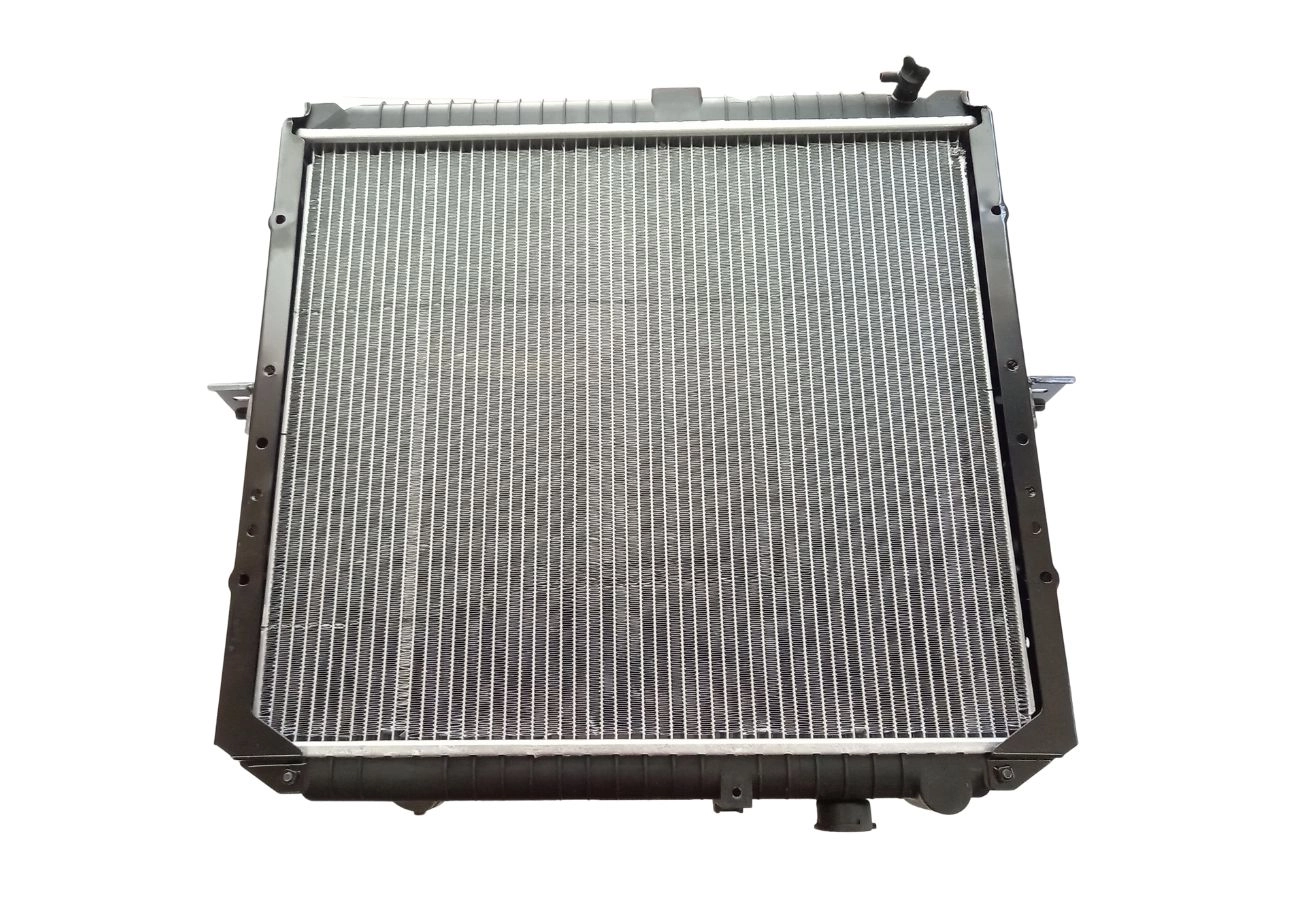 RADIADOR DE ÁGUA KIA BONGO 2.5 TURBO DIESEL 2005/2012 - COM AR CONDICIONADO - 535X470X48