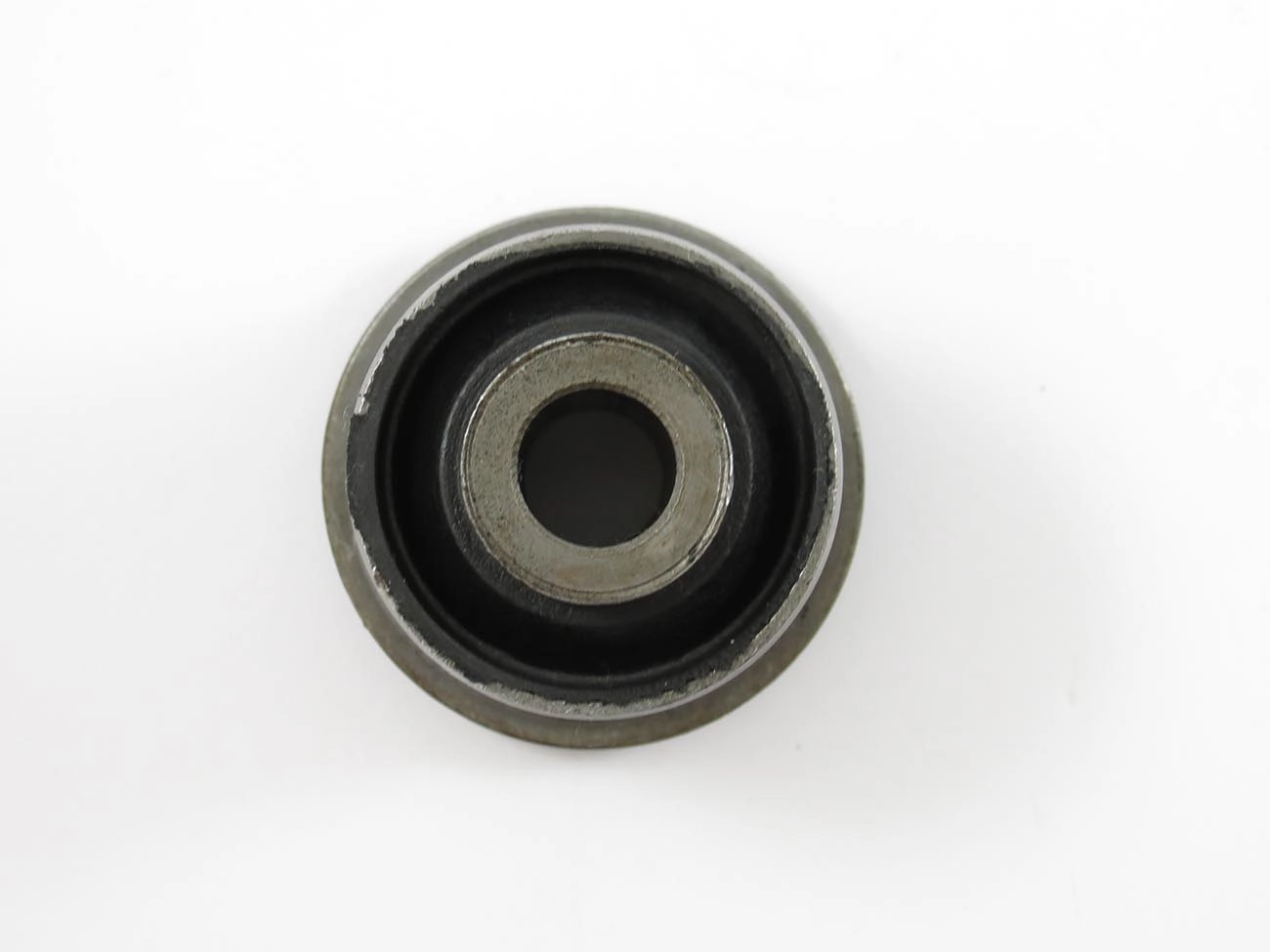 BUCHA DA BANDEJA SUPERIOR NISSAN FRONTIER 1998/2006 - SUSPENSAO DIANTEIRA