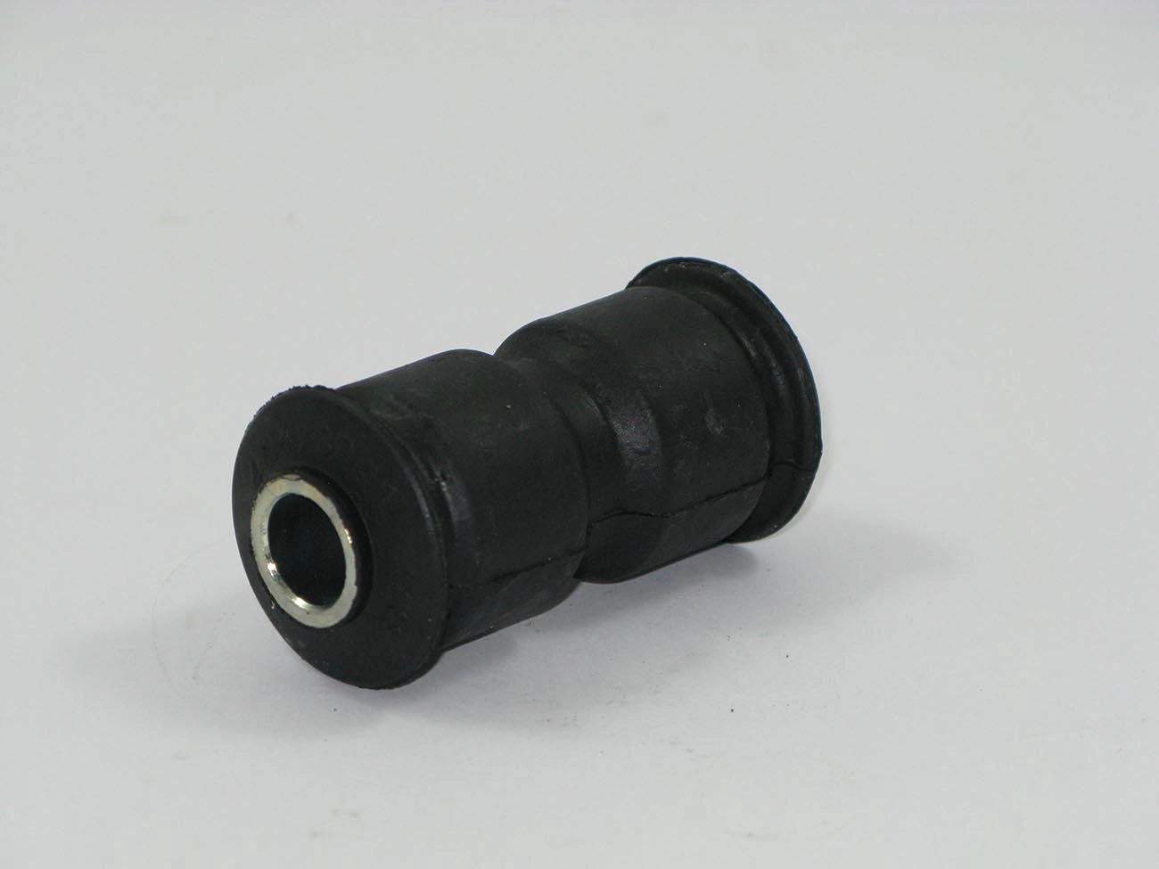 BUCHA TRASEIRA FEIXE MOLAS SUSPENSÃO FIAT DOBLO 2002/ FIORINO 94/ STRADA 1999/ NOVA 2020/