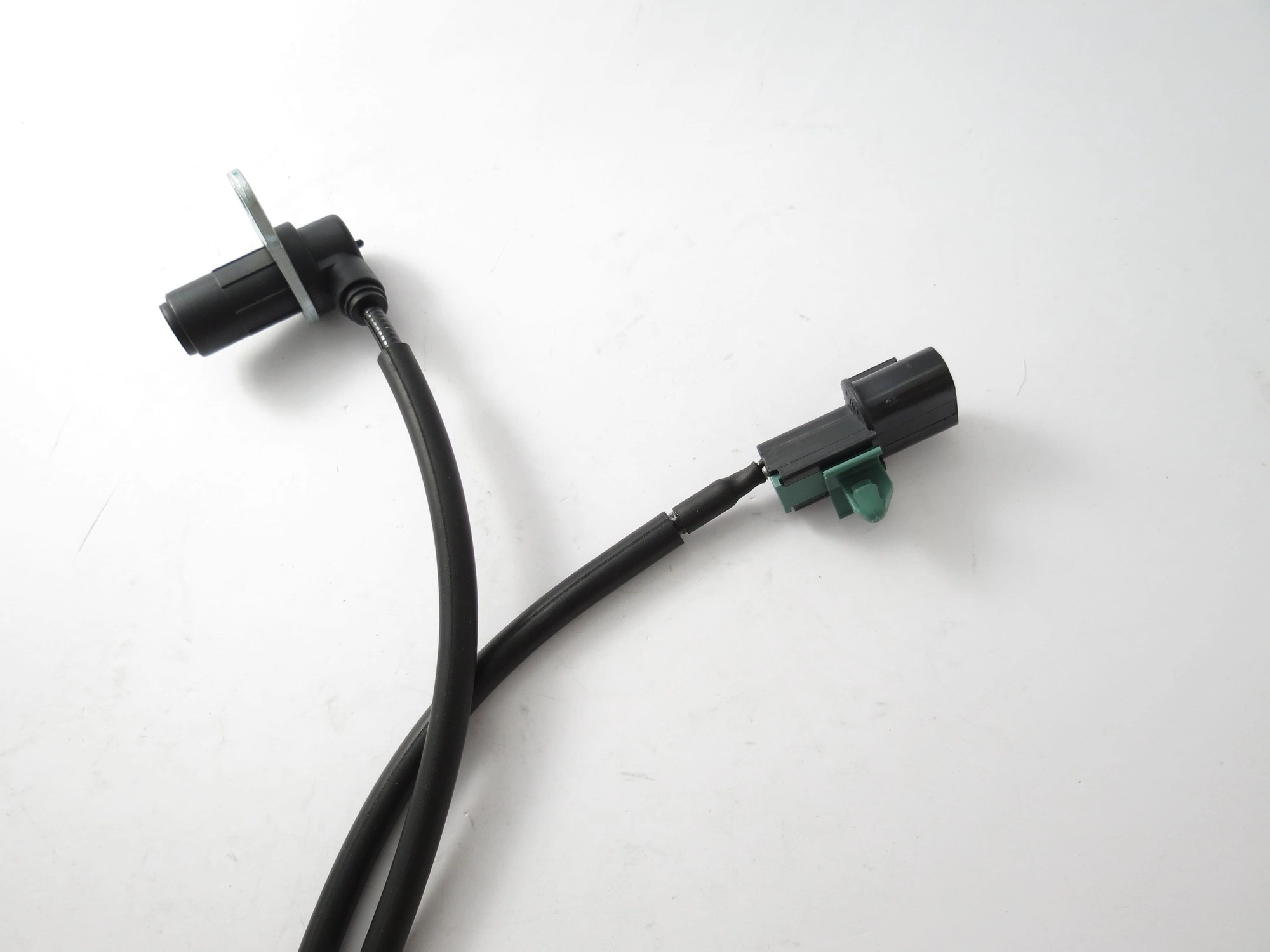 SENSOR DO ABS TRASEIRO ESQUERDO MITSUBISHI PAJERO FULL 2006/ - SPORT 2007/2011