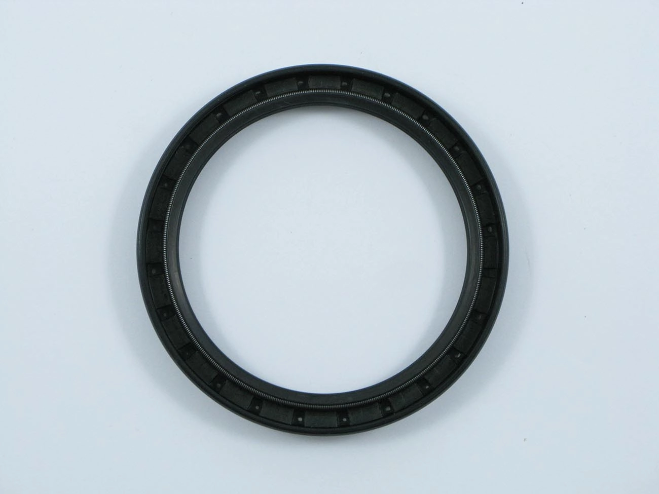 RETENTOR MOTOR TRASEIRO GM CHEVETTE/CHEVY 1.0/1.4/1.6