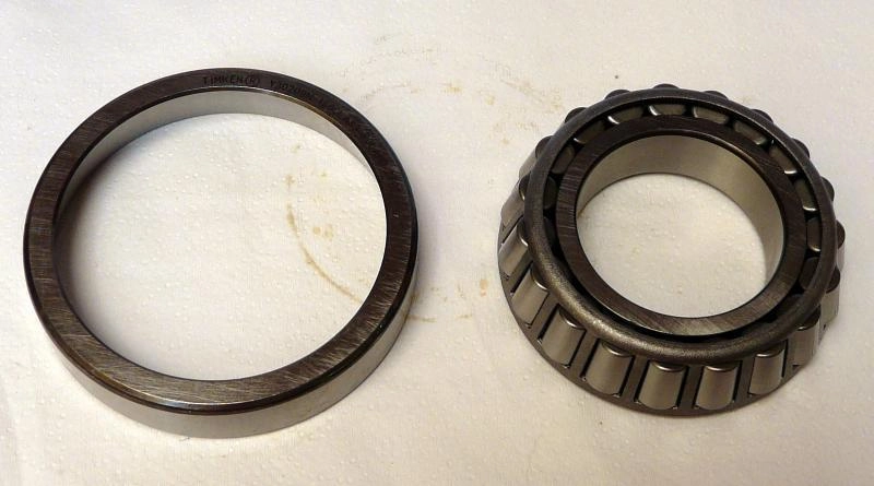 ROLAMENTO CAMBIO ENTALHADO DIANTEIRO VALMET 88/880/885/980/985/1180 - 45X85X20,75MM