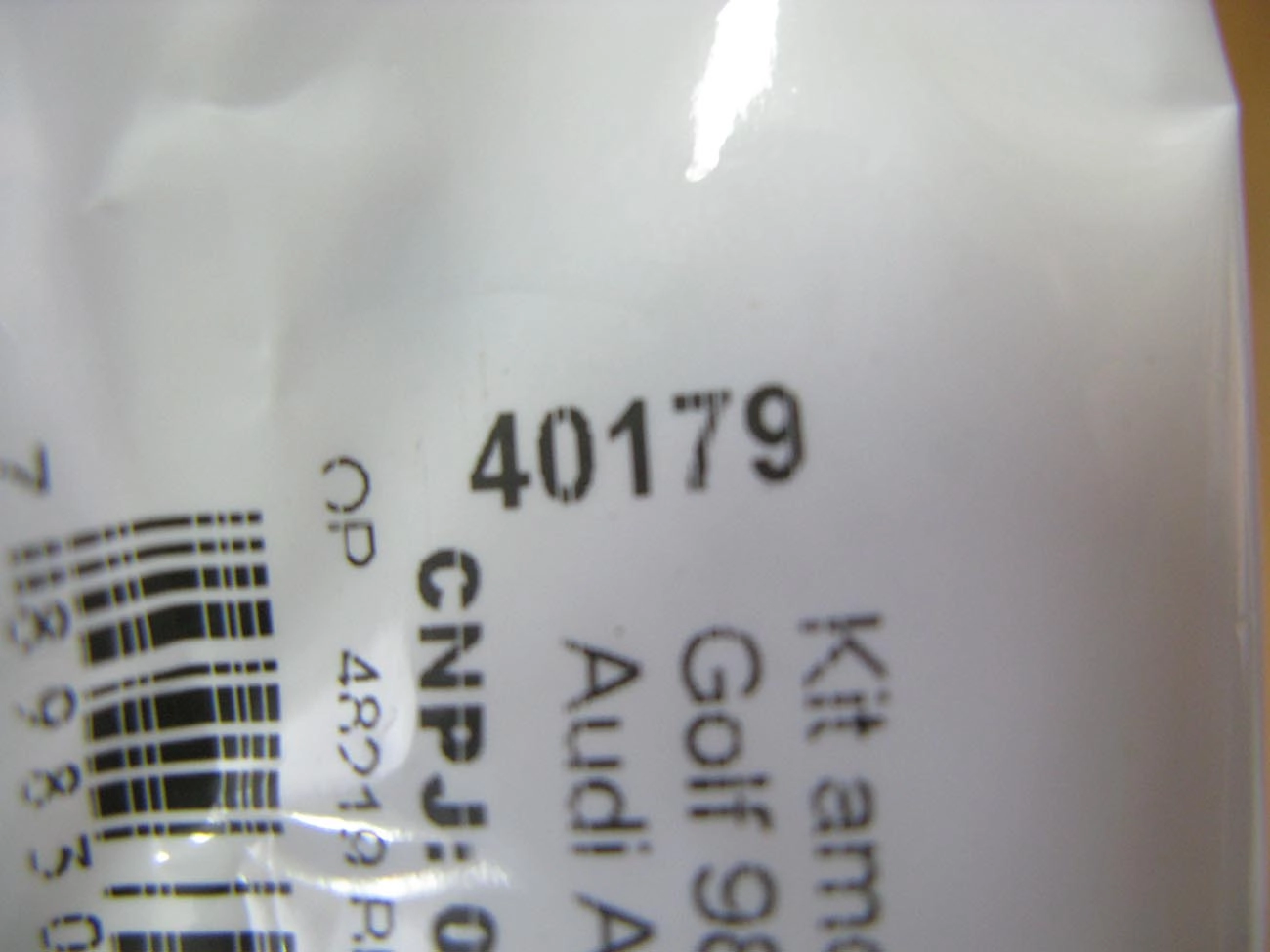 KIT AMORTECEDOR TRASEIRO BATENTE COIFA VW GOLF 98/13 BORA 01/ AUDI A3
