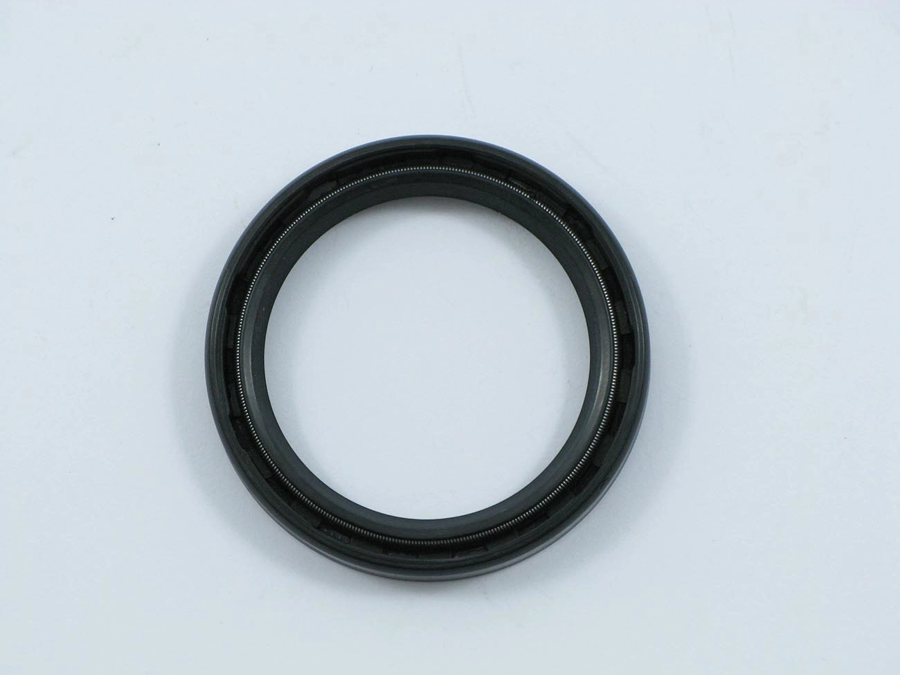 RETENTOR CUBO RODA TRASEIRO 40,00X52,00X7,40MM TRASEIRA VW GOL/VOYAGE/PARATI/SAVEIRO/PASSAT/SANTANA/GOLF/APOLLO 40X52X7,40MM