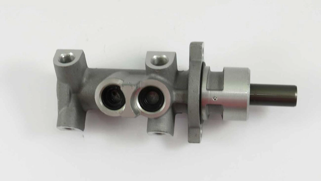 CILINDRO MESTRE FREIO SEM ABS FORD FOCUS 00/05 - SISTEMA BOSCH