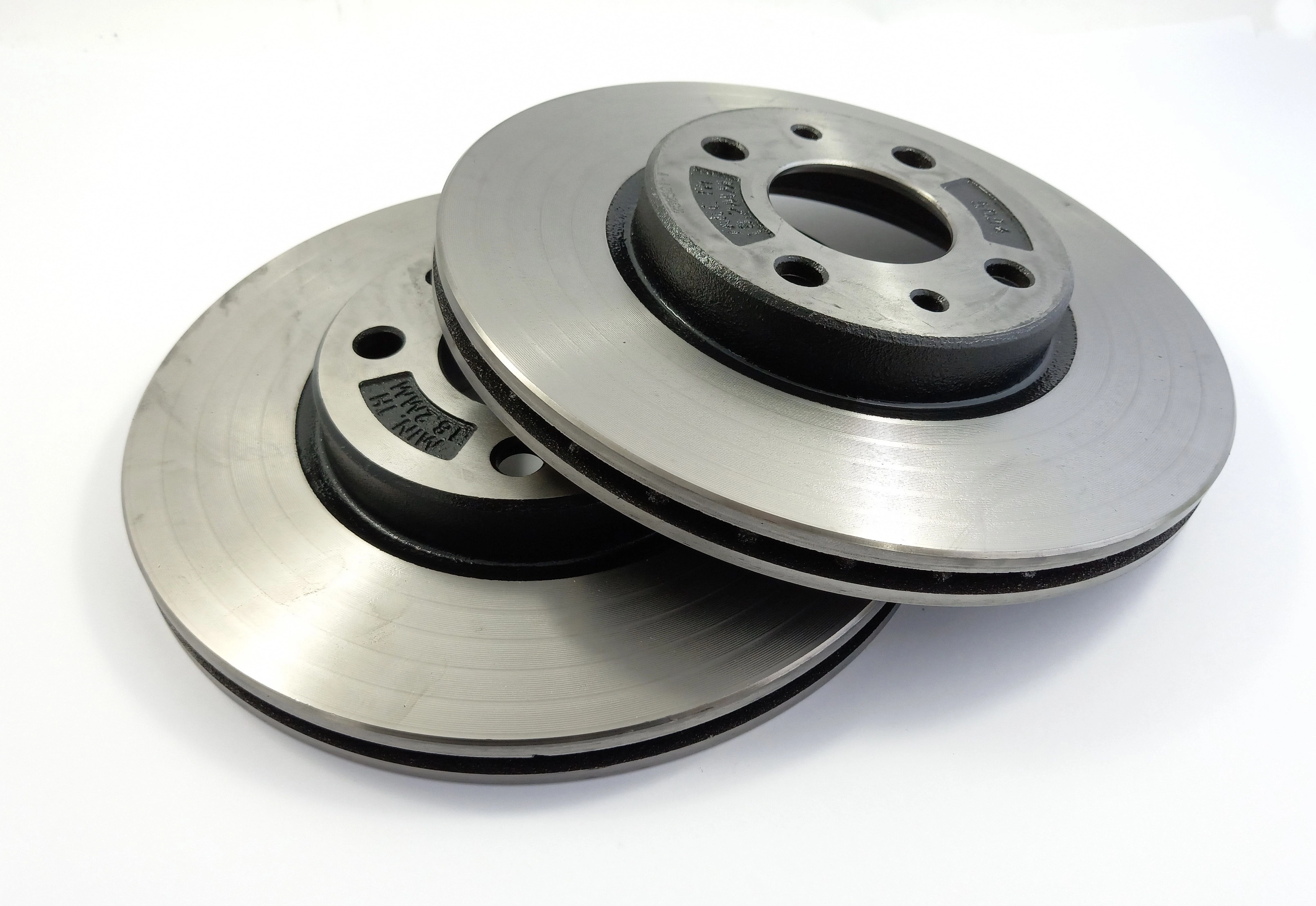 DISCO FREIO DIANTEIRO VENTILADO 257MM 4 FUROS FIAT STRADA/PALIO 98/21 DOBLO 01/21 SIENA 97/16 NOVA 20/ V257MM