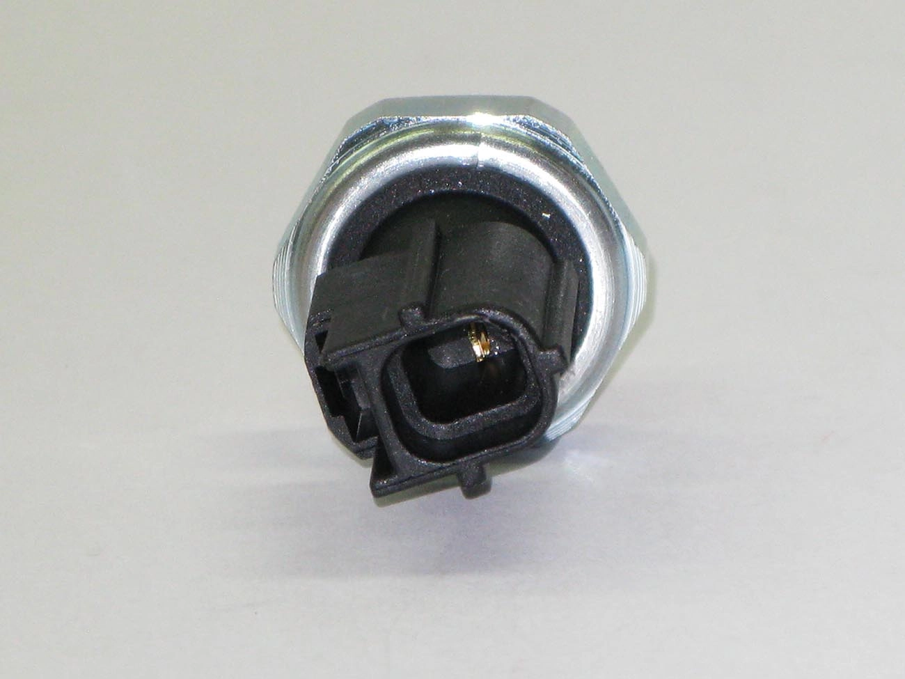 INTERRUPTOR DE ÓLEO FORD KA/FIESTA/COURIER/ECOSPORT/FOCUS 2008/ - 1 TERMINAL