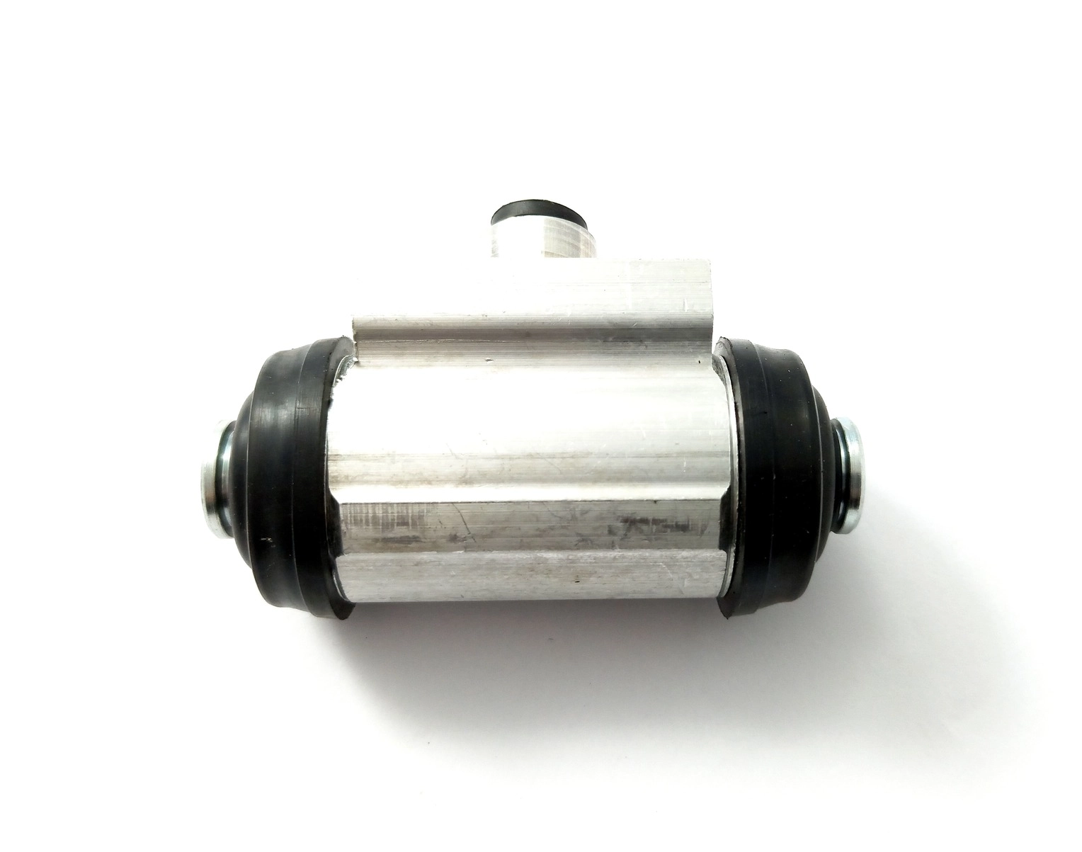 CILINDRO RODA TRASEIRA FIAT STRADA 2013/ - DOBLO 2010/