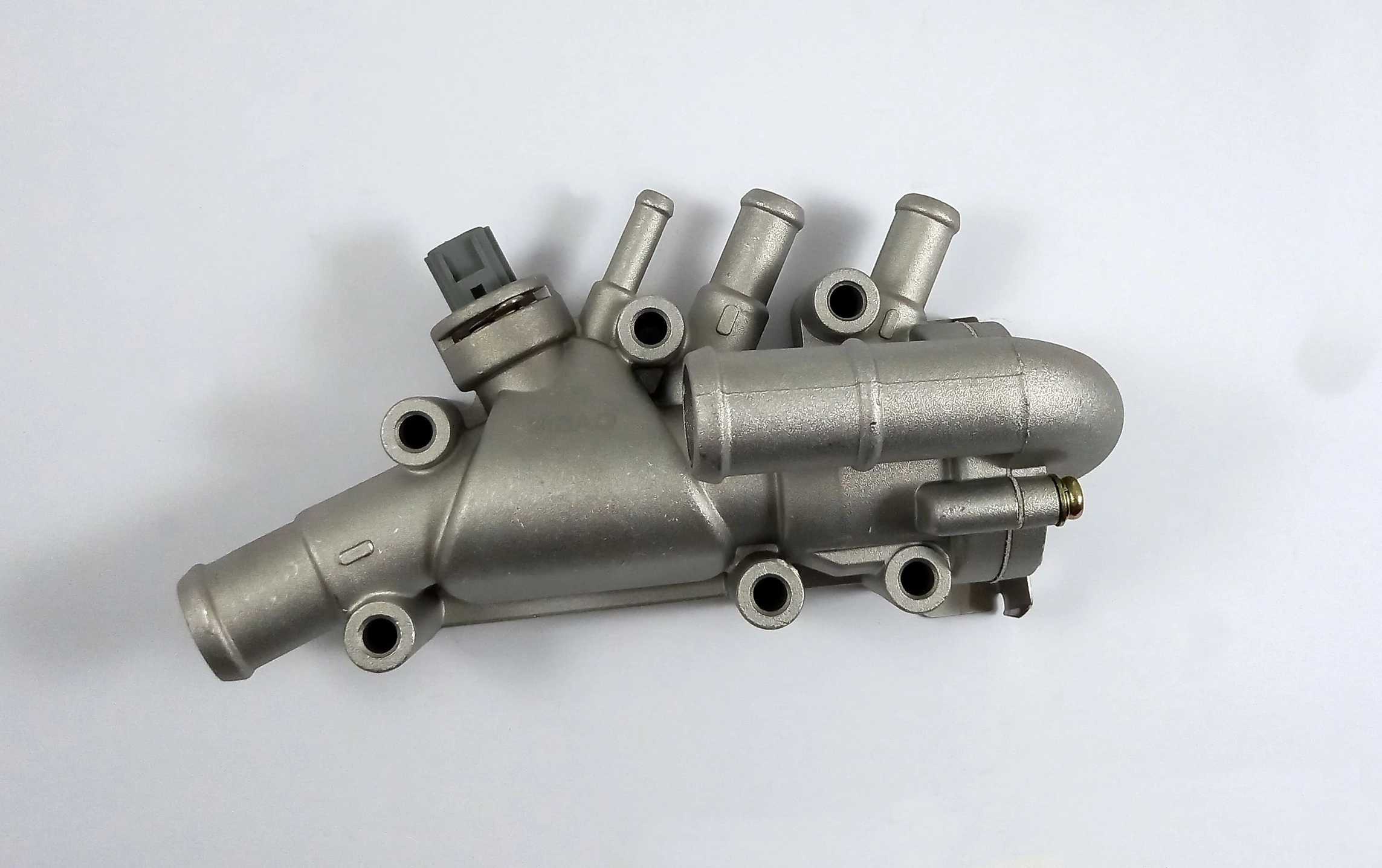CARCAÇA COM VÁLVULA TERMOSTÁTICA ALUMINIO FORD FOCUS 1.6 03/07 - NOVO FIESTA/ECOSPORT 02/