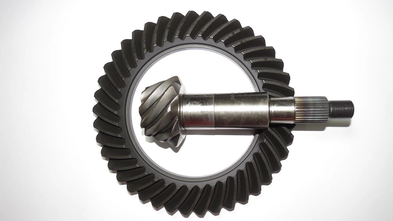 COROA E PINHAO 9X41 AGRALE 7000 89/97 - FORD F-4000 /96 - VW 6.80/6.90/7.90 - DANA 70HD