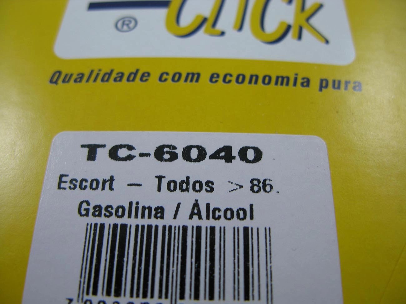 TAMPA PARA TANQUE DE COMBUSTÍVEL FORD ESCORT 1986/ -C/CHAVES - VEDADA