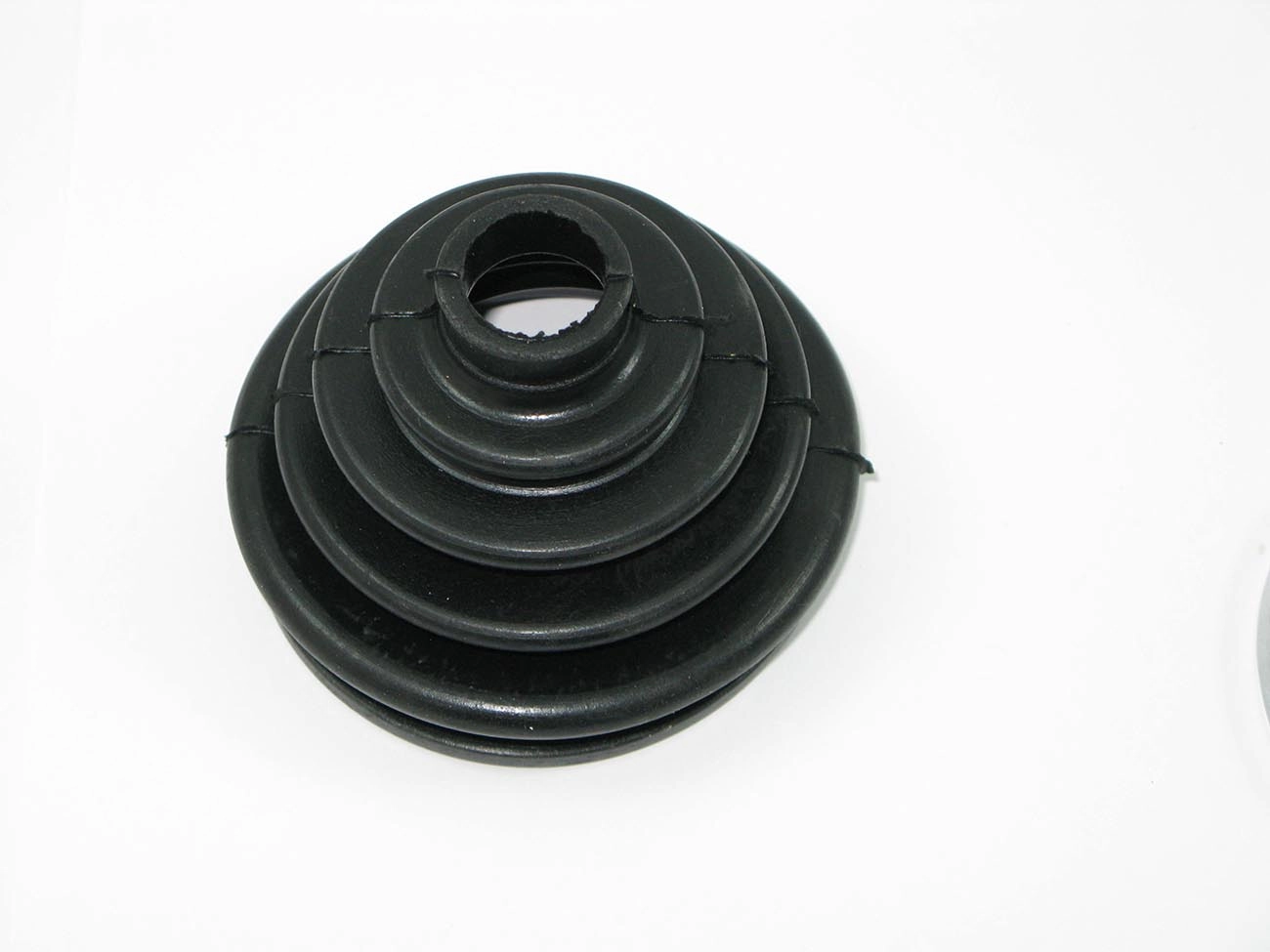 KIT REPARO COIFA HOMOCINÉTICA LADO RODA FORD ESCORT/VERONA 93/ VW APOLLO 90/92 LOGUS 22X81X84MM