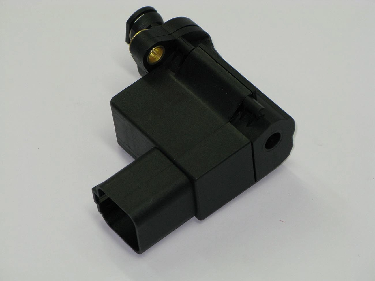 INTERRUPTOR RE - FORD FIESTA/COURIER 1.3/1.4 96/99 - ESCORT 96/99